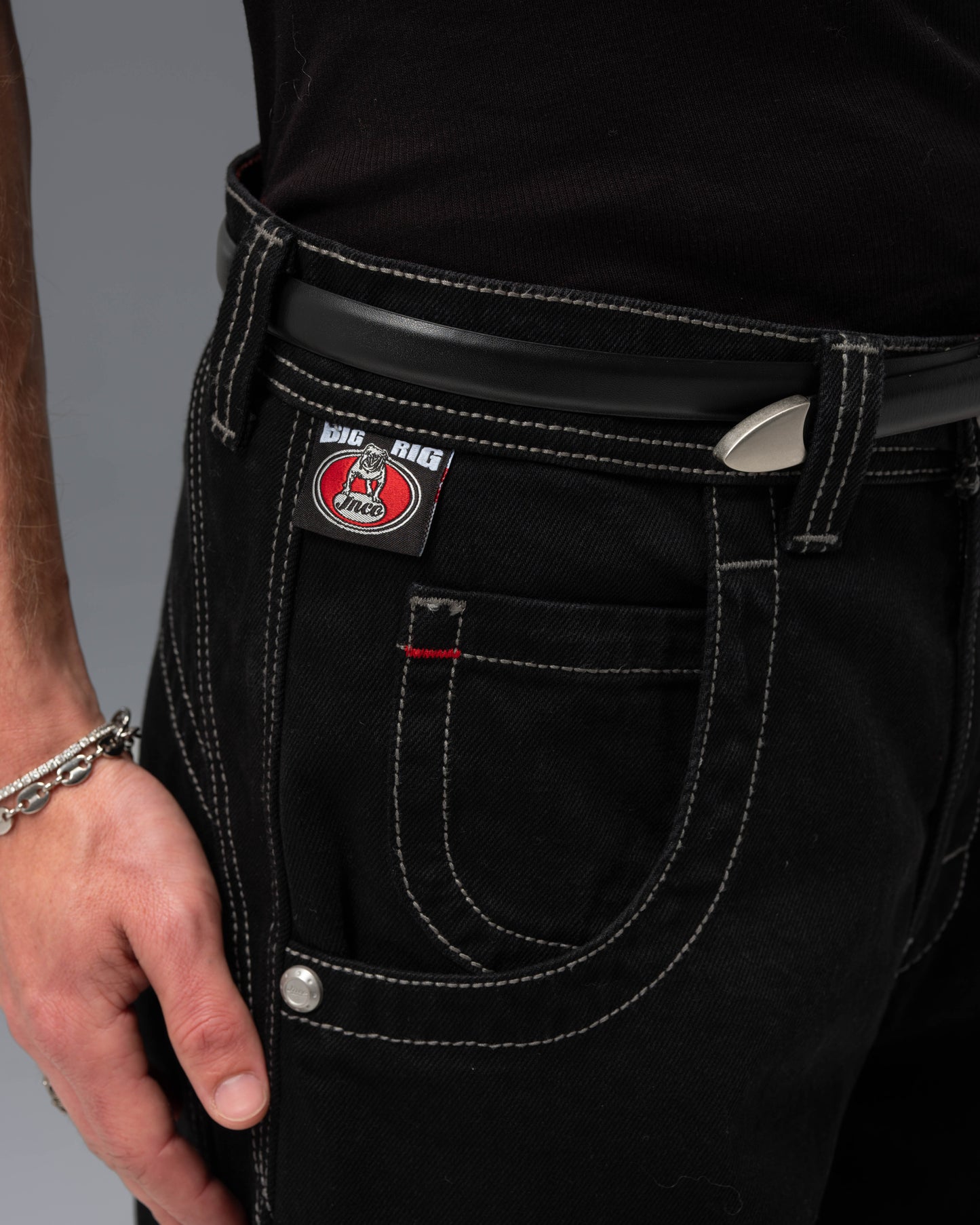 Big Rig. 26". Jet Black.