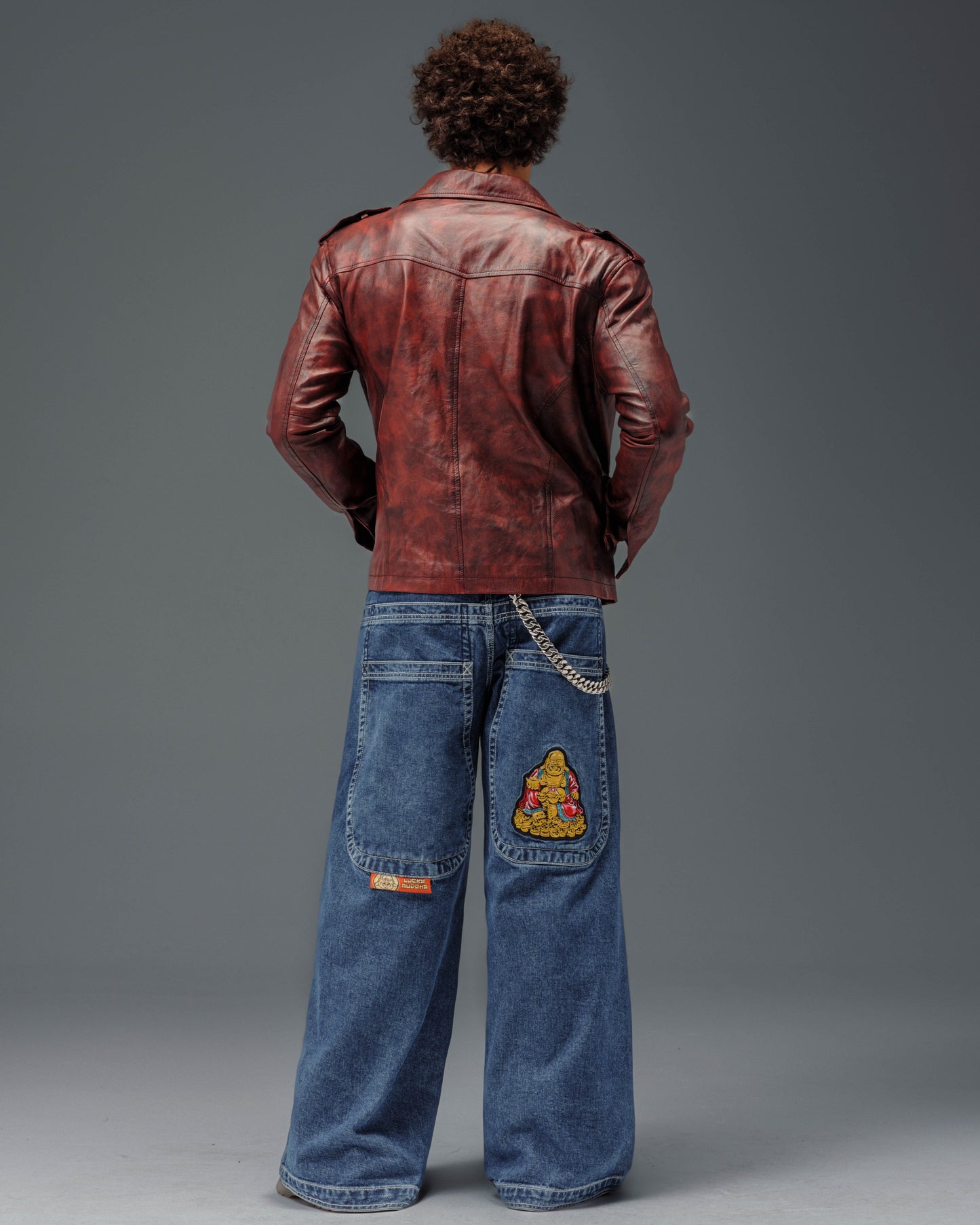 Buddha. 28". Dark Stone.