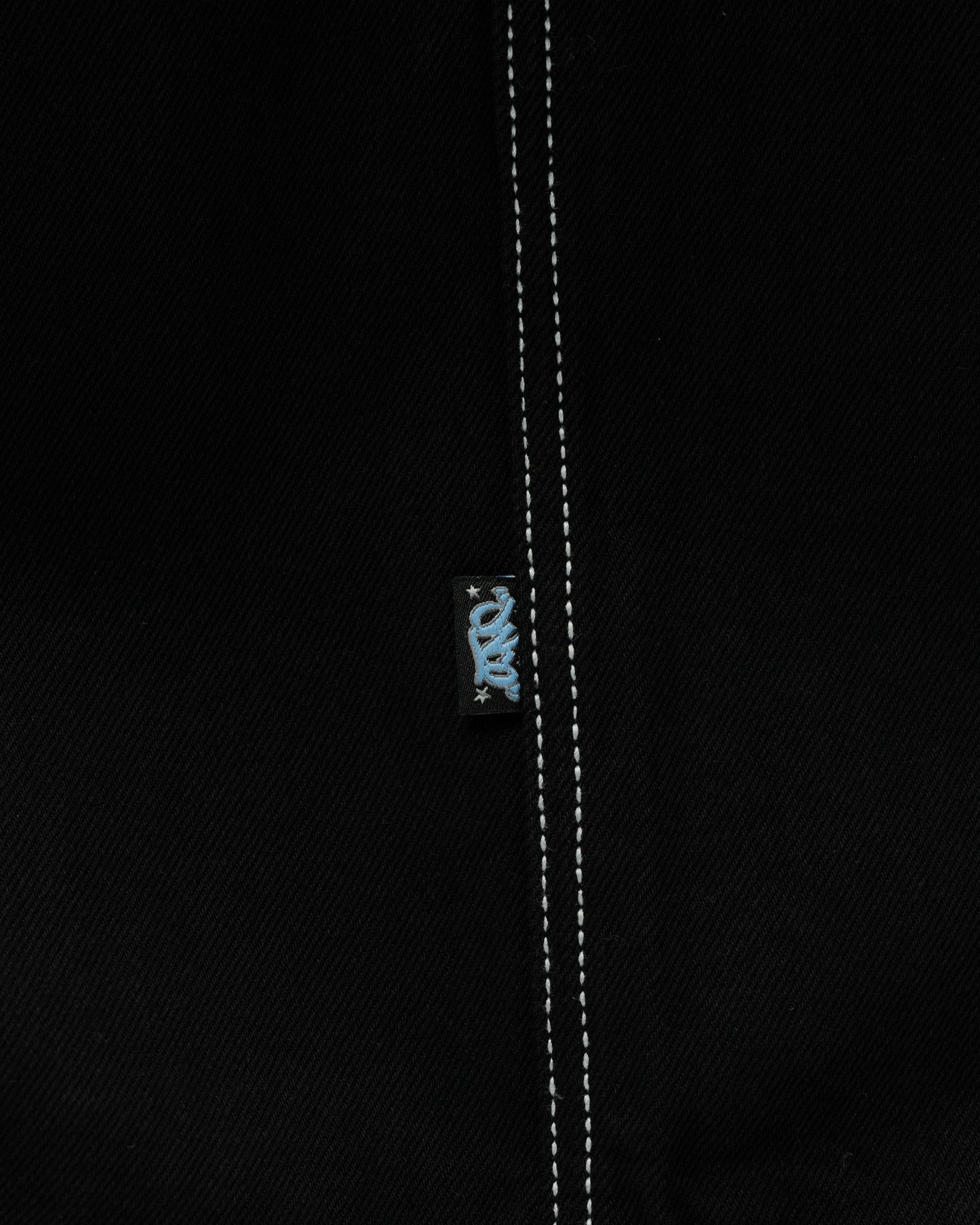 Battle. 30". Jet Black.