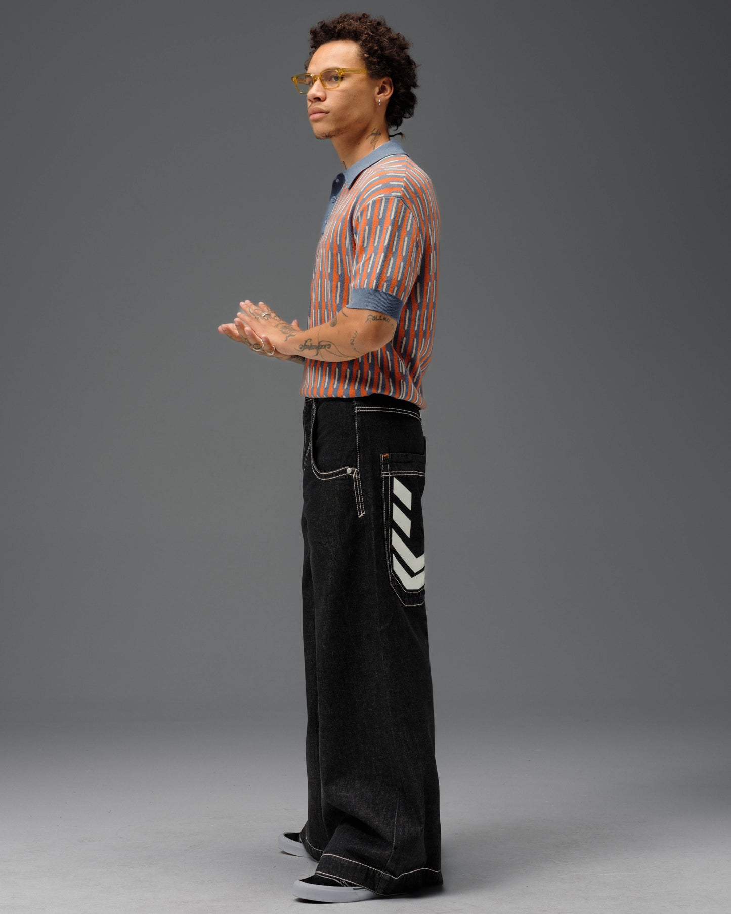 Wide Load. 30". Laser Black.