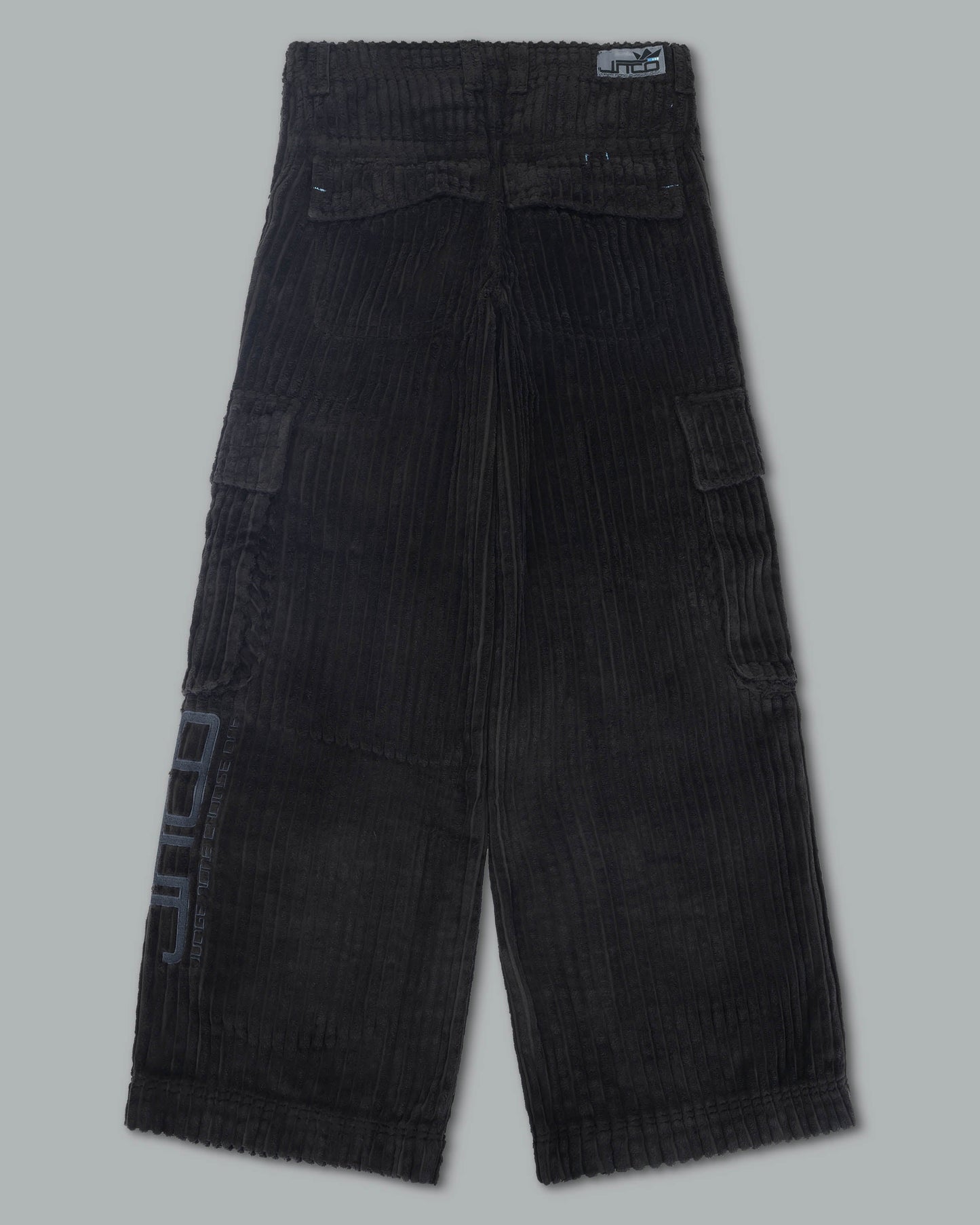 W Legacy. 24". 2 Wale Corduroy. Magnet.