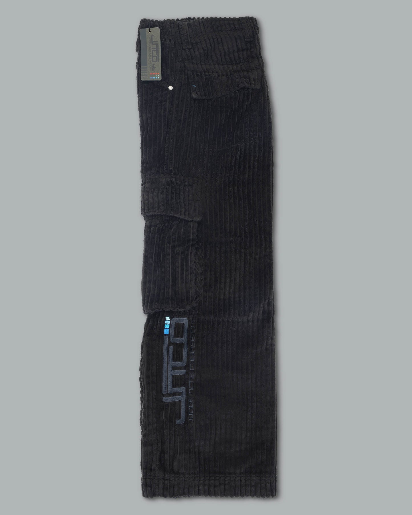 W Legacy. 24". 2 Wale Corduroy. Magnet.