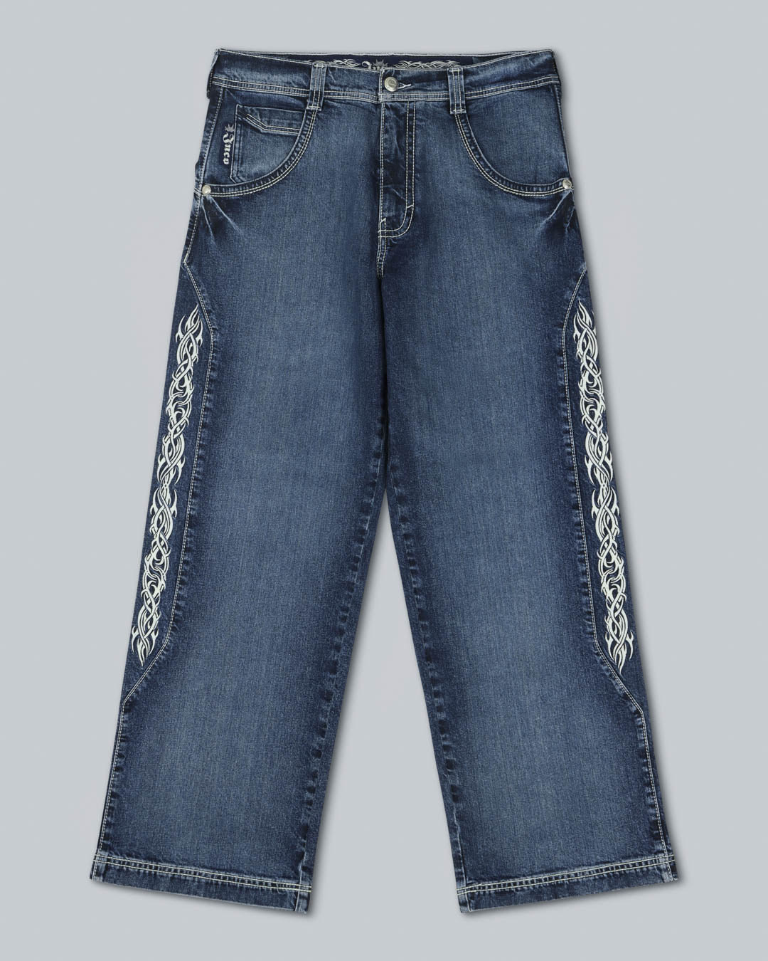 Majestik. 23". Hand-Sand Dark Stone.