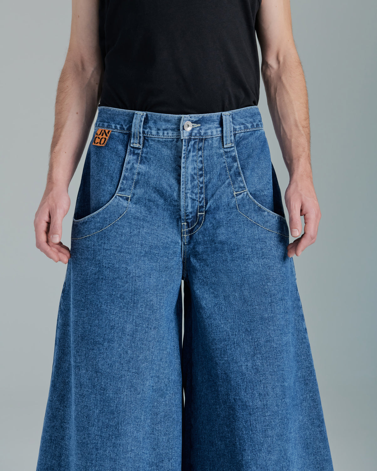 Convict. 50". Dark Stone.