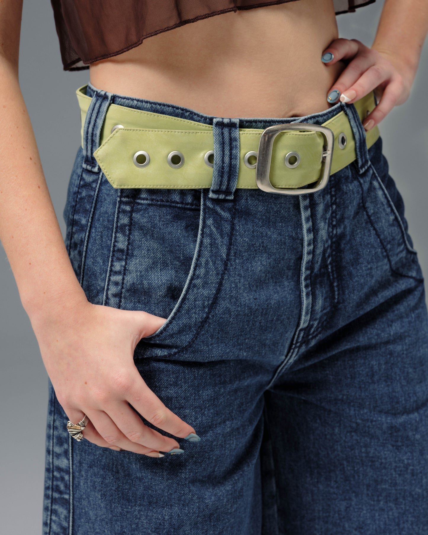 The Camilla Jeans. 27”. Dark Stone.