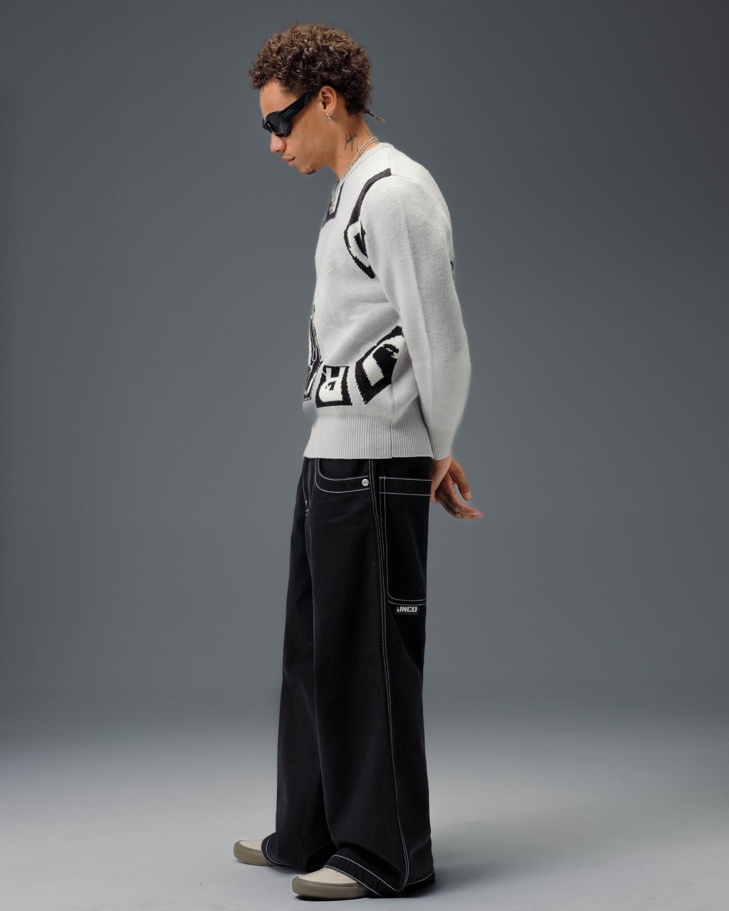 1101 Crown Cannon. 26". Jet Black.