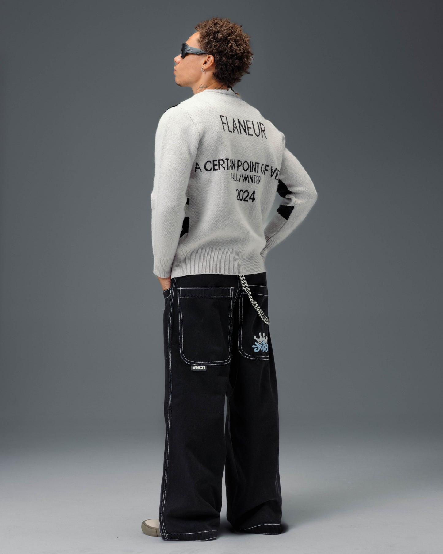 1101 Crown Cannon. 26". Jet Black.