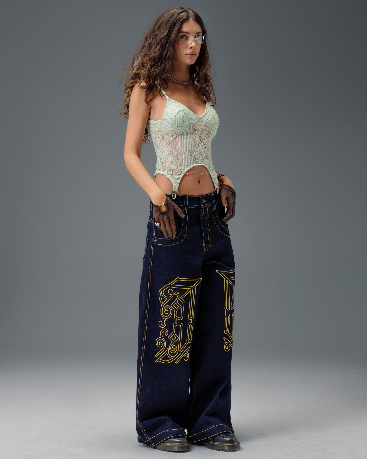 W1101 Royal Twin. 26". Dark Indigo.