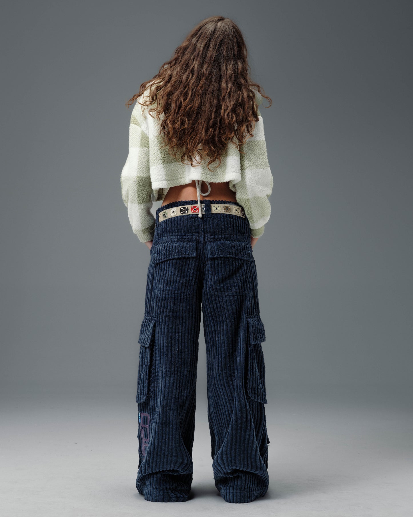 W Legacy. 24". 2 Wale Corduroy. Navy.