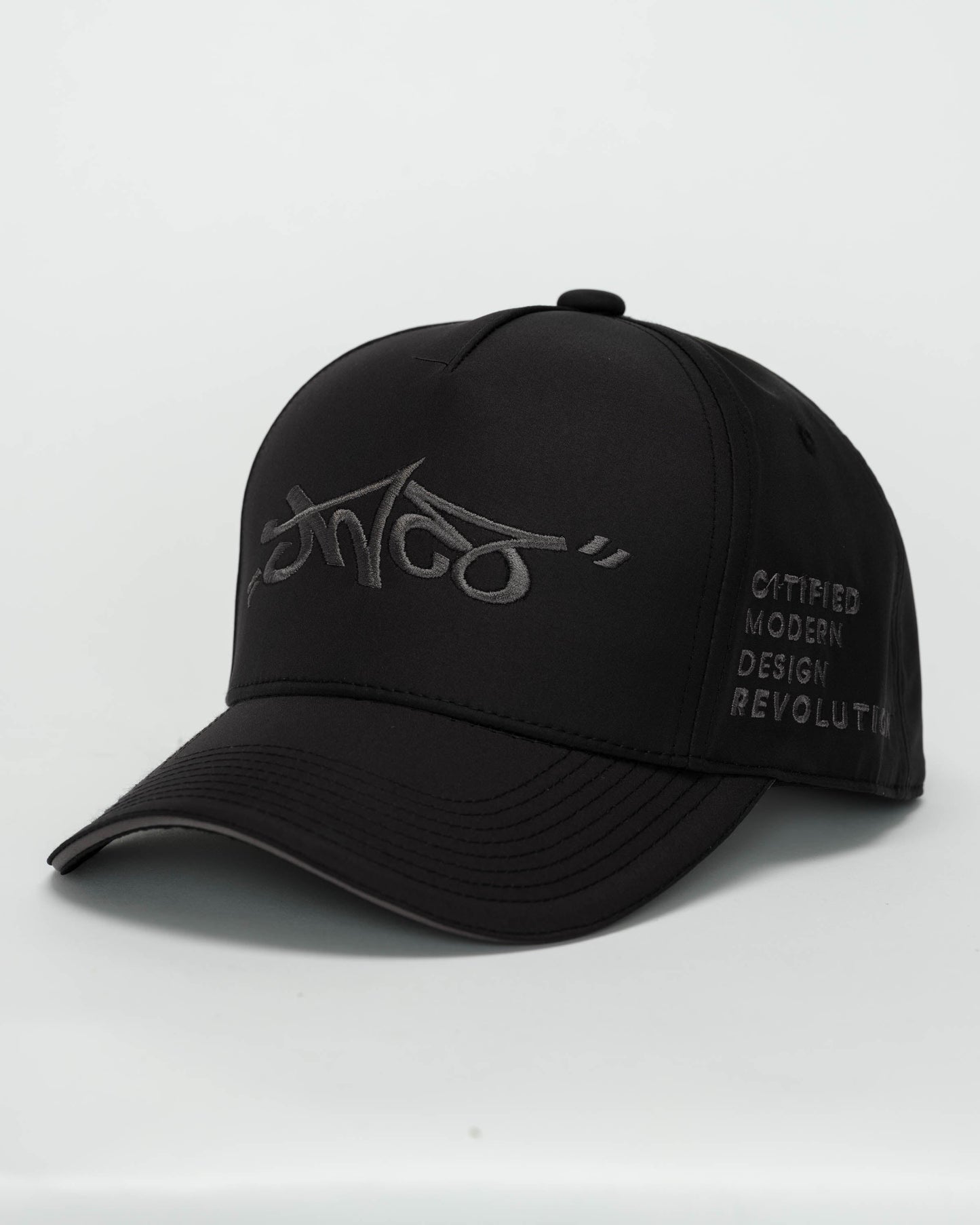 Graffiti Logo Hat. Magnet.