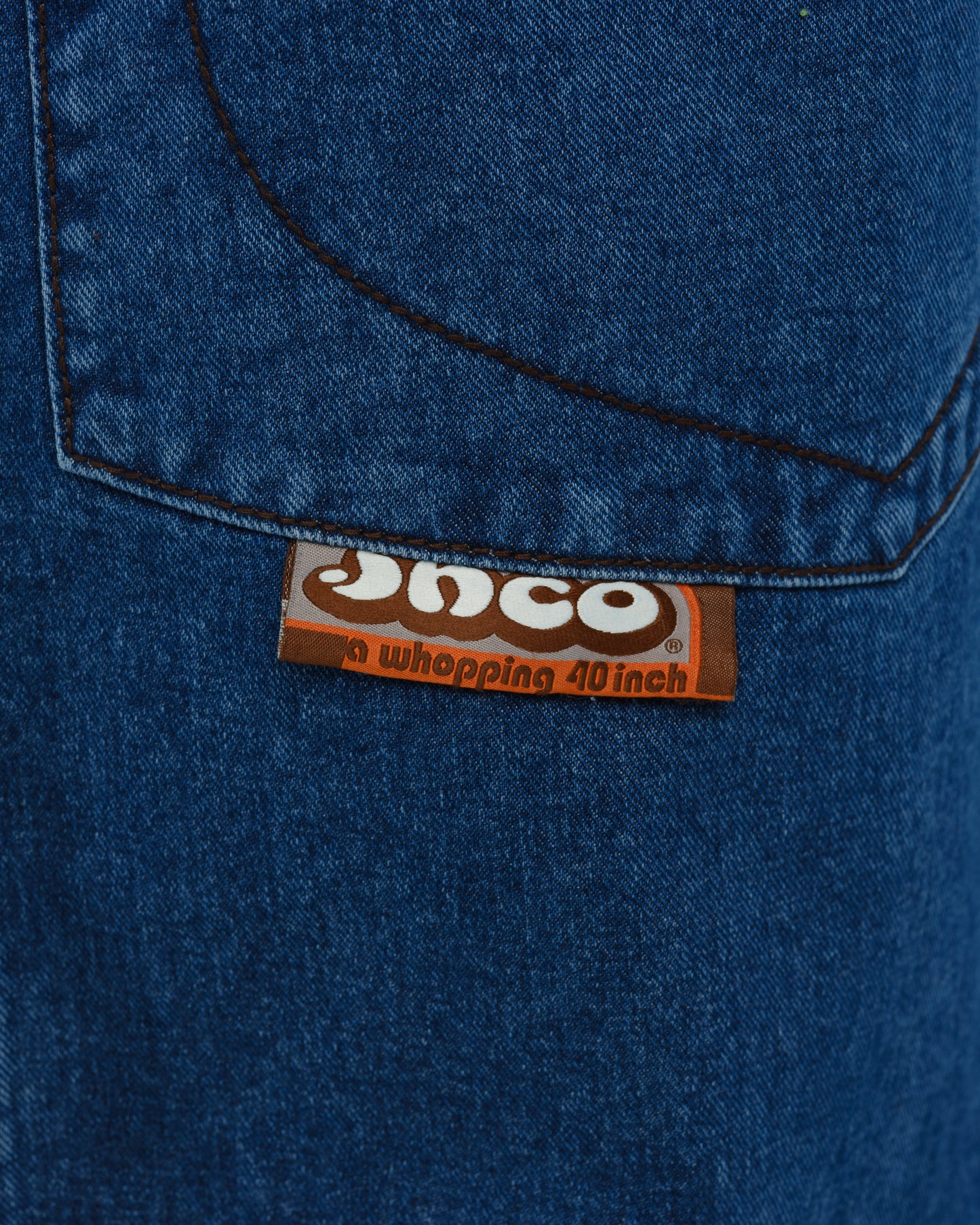 Mammoth. 40". Dark Stone.