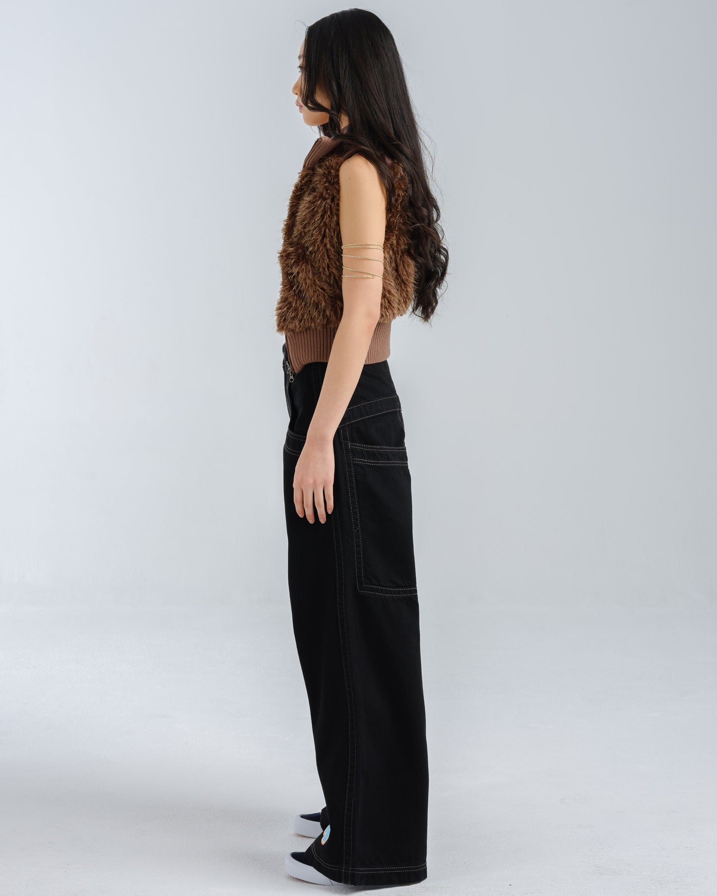 W117 King. 28". Jet Black.