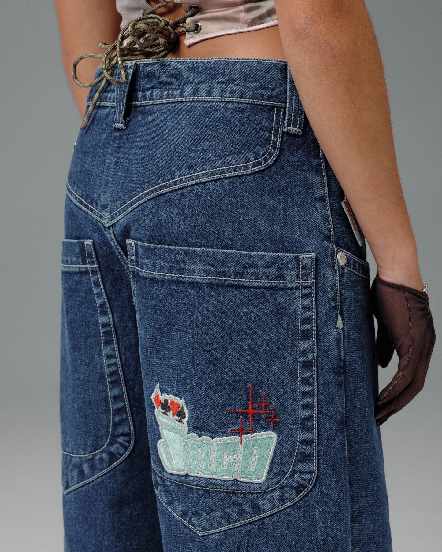 W1169 Low Down Deck. 20". Dark Stone.