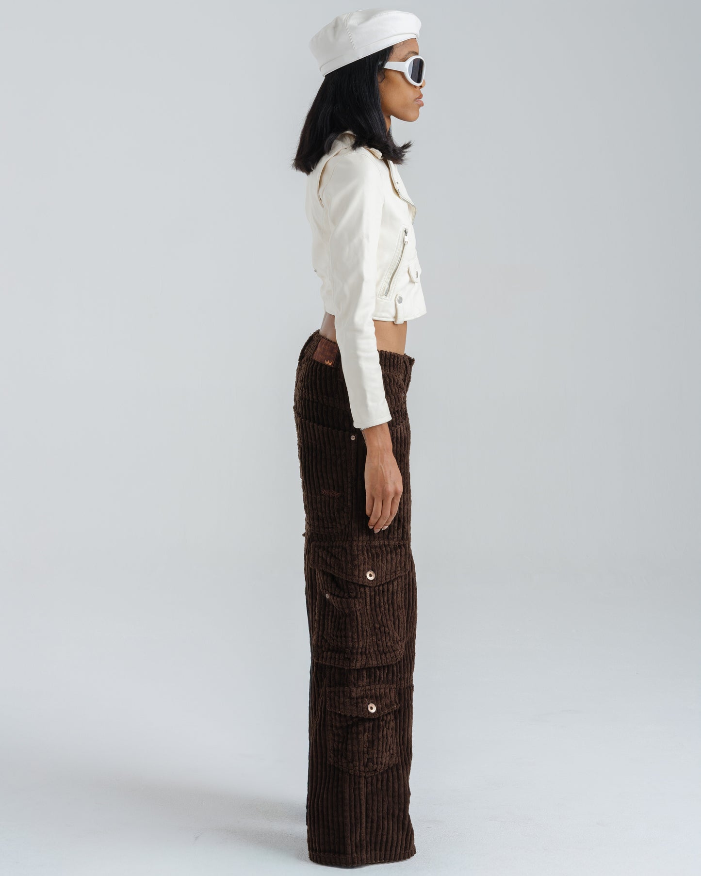 W Quad Cargo. 23". 2 Wale Corduroy. Java Brown.