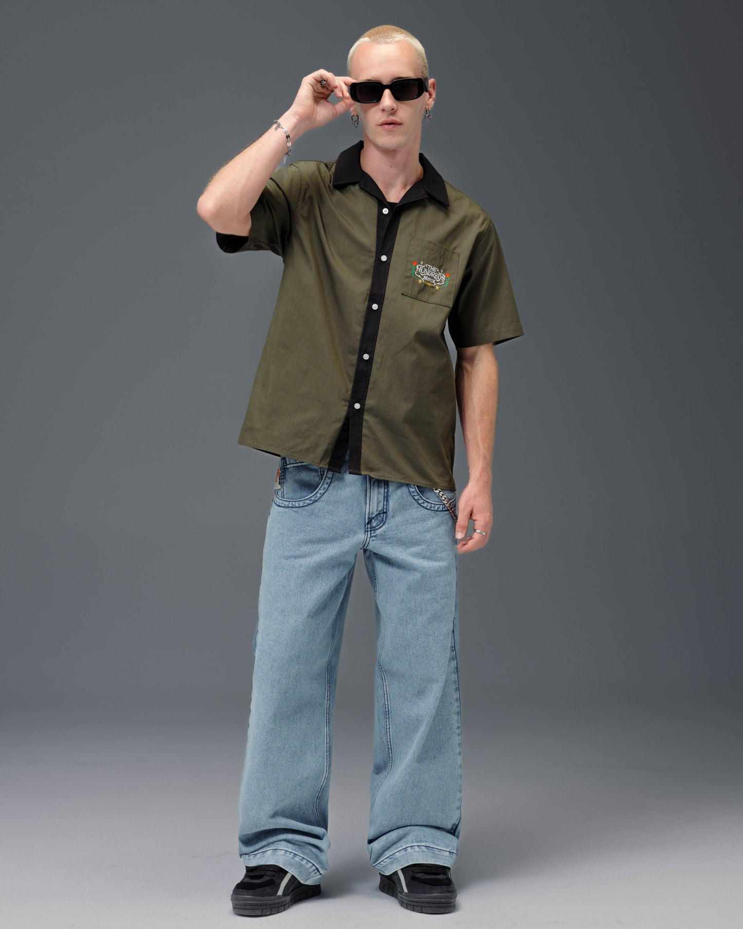 1169 Low Down Deck. 20". Antique.