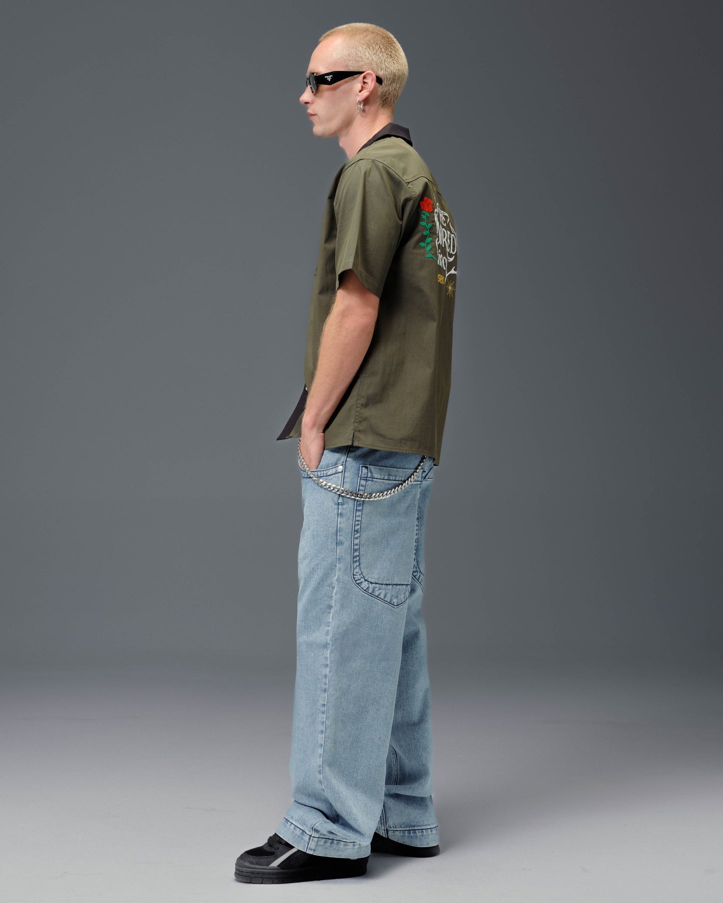 1169 Low Down Deck. 20". Antique.