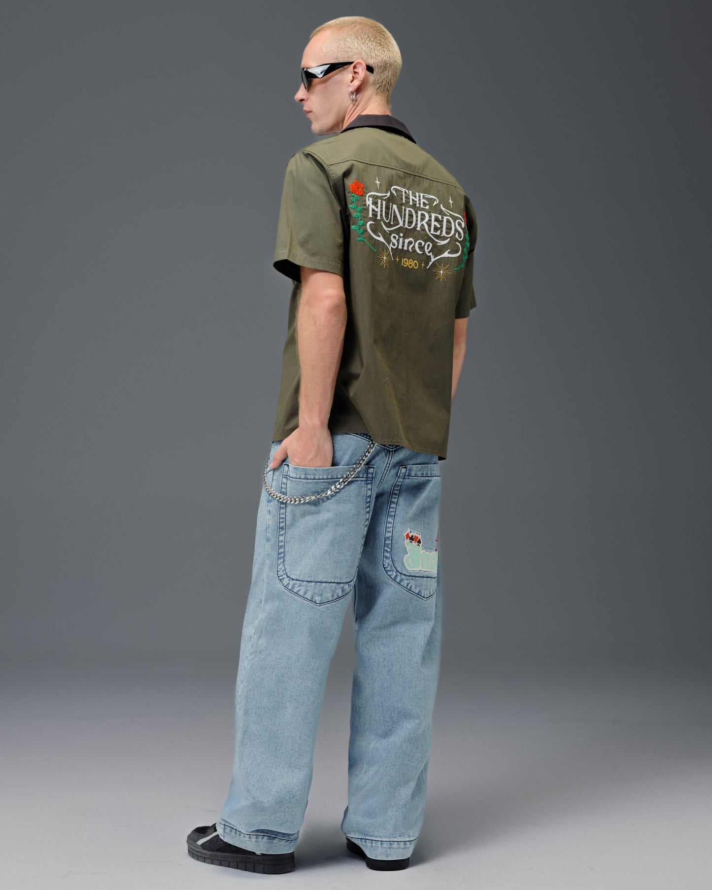 1169 Low Down Deck. 20". Antique.