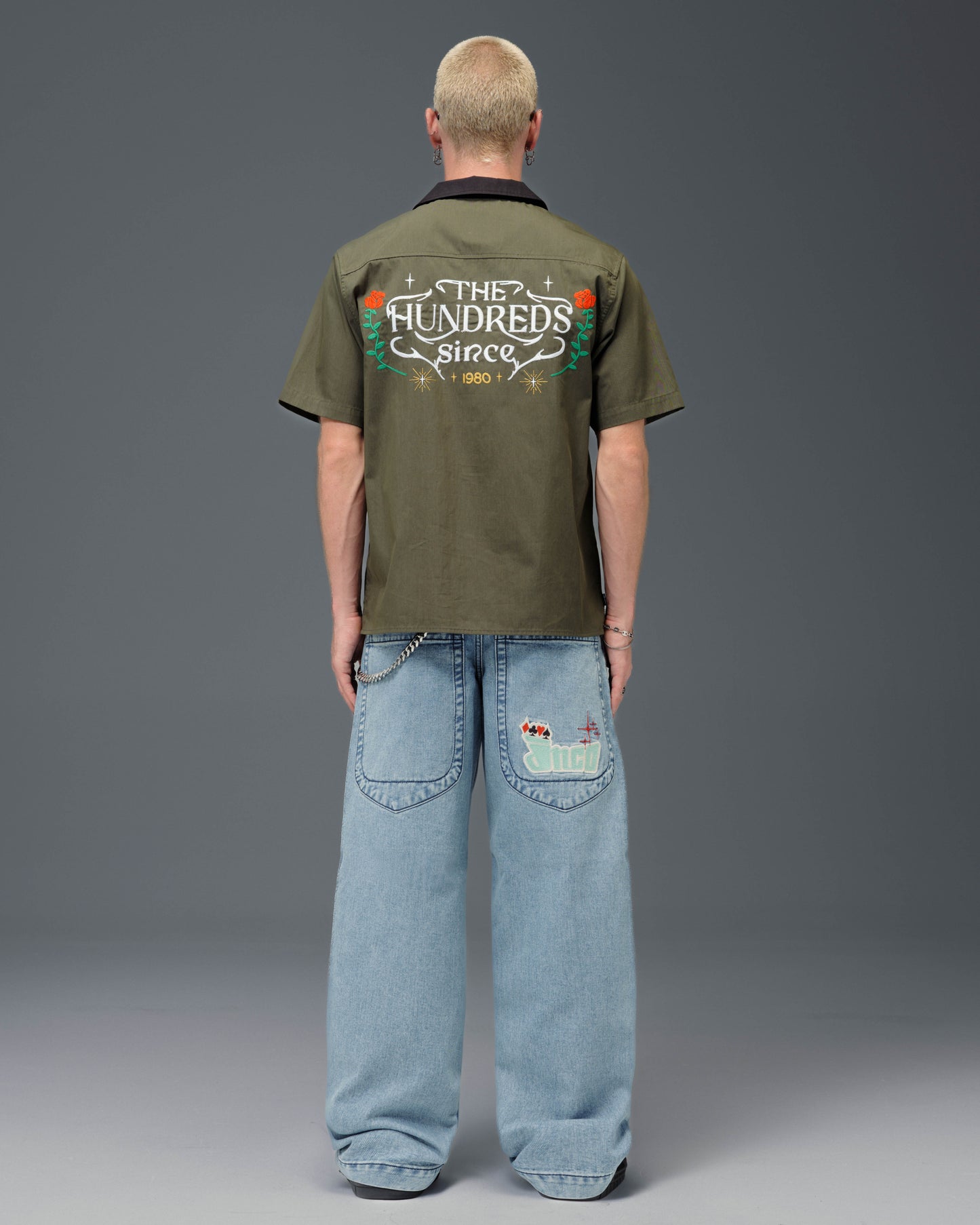 1169 Low Down Deck. 20". Antique.