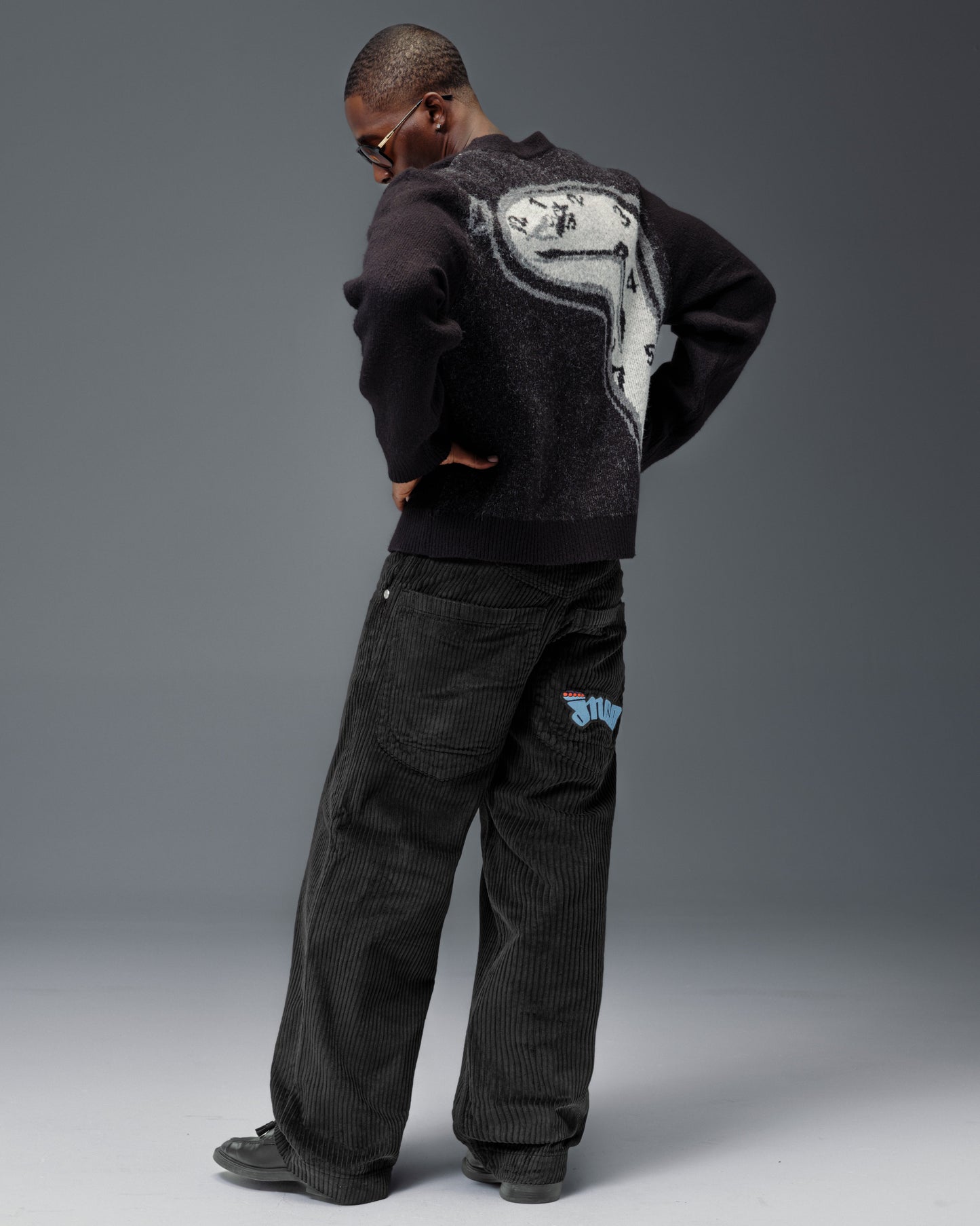 169 Low Down. 20". 4 Wale Corduroy. Black.