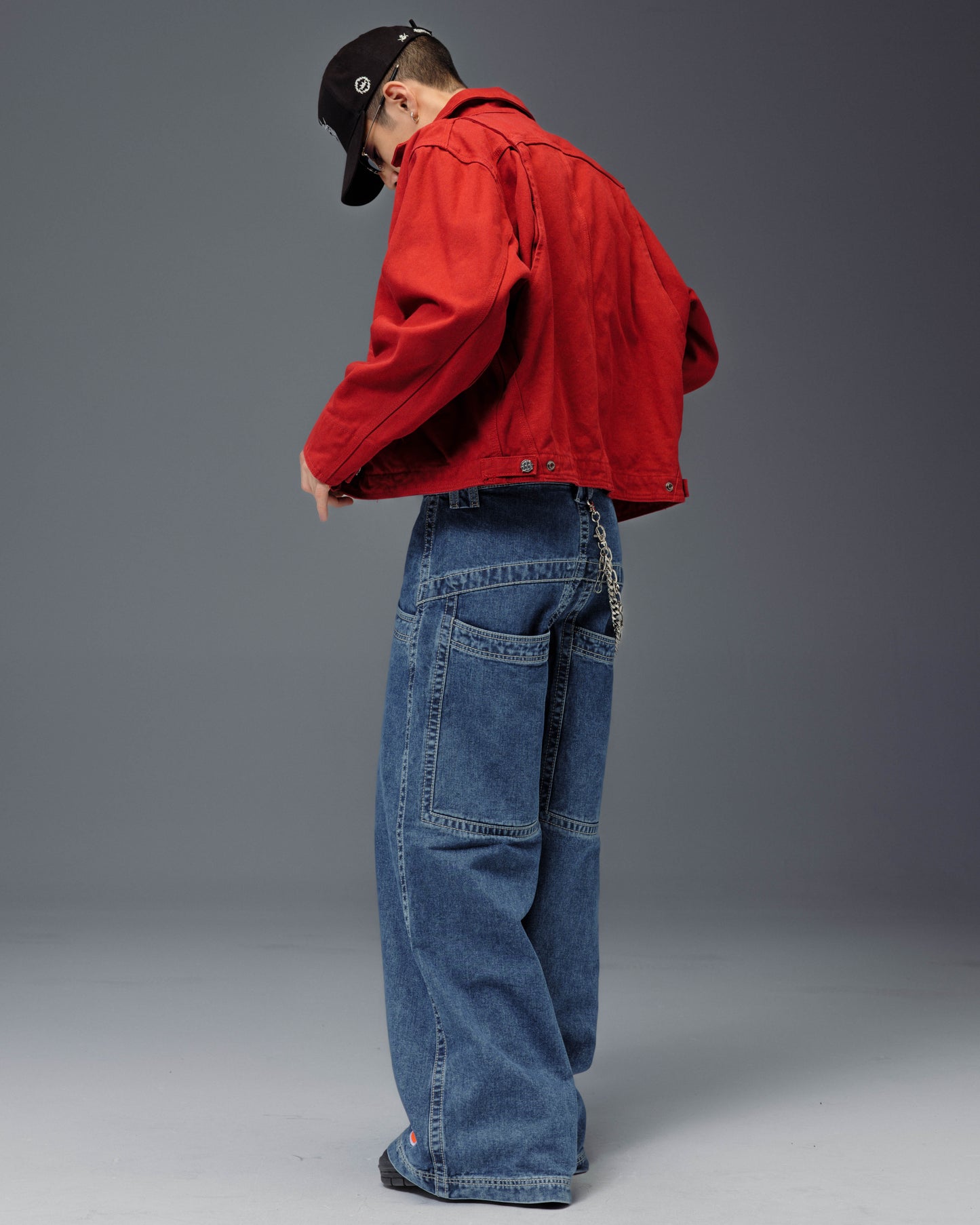 117 King. 28". Dark Stone.