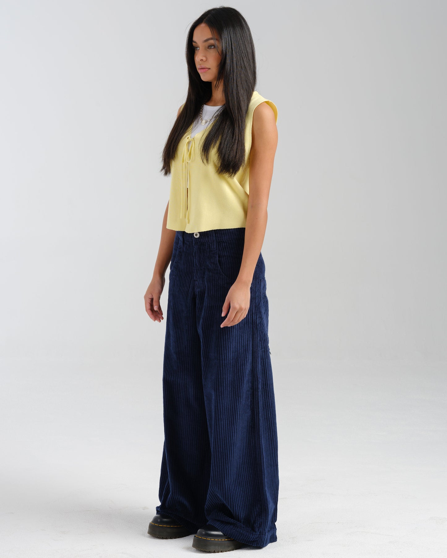 W101 Twin Cannon. 26". 4 Wale Corduroy. Navy.