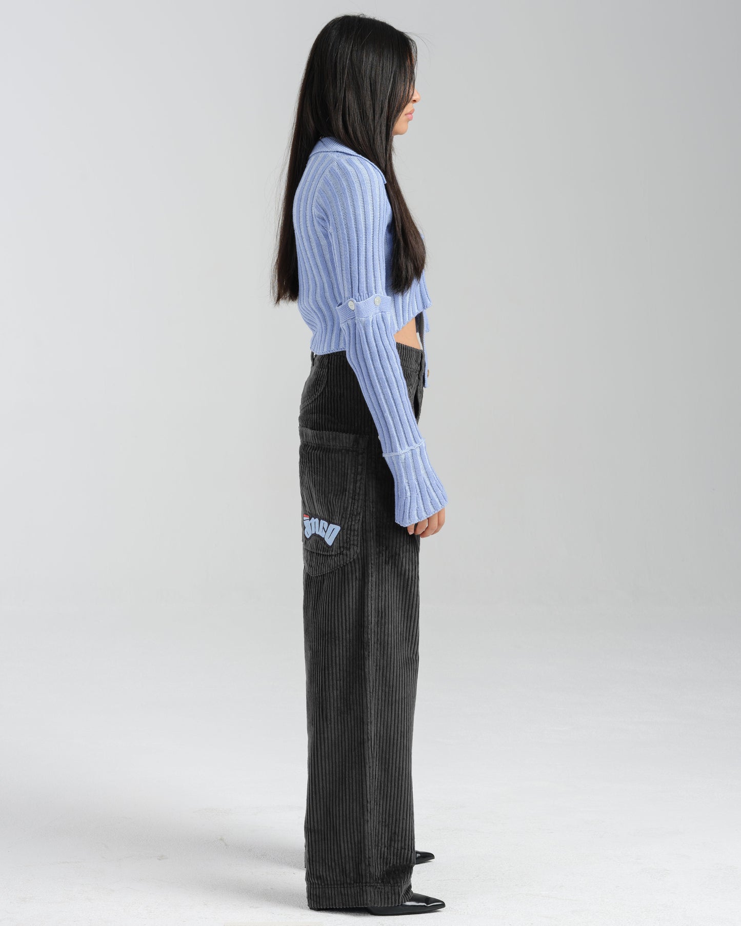 W169 Low Down. 20". 4 Wale Corduroy. Magnet