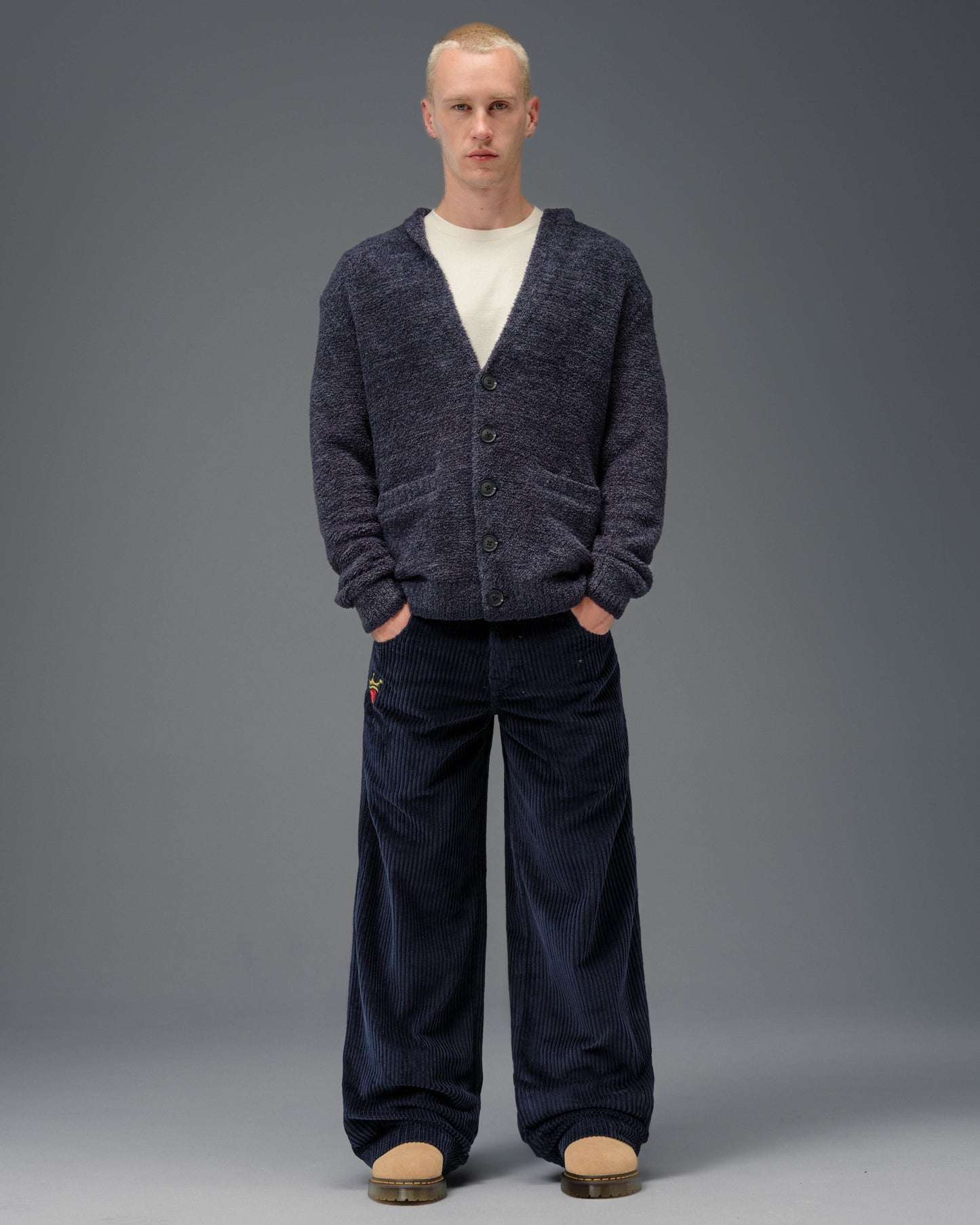 179 Pipes. 23". 4 Wale Corduroy. Navy.