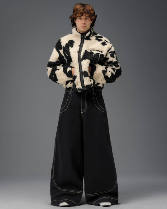 Kangaroo. 34". Jet Black.