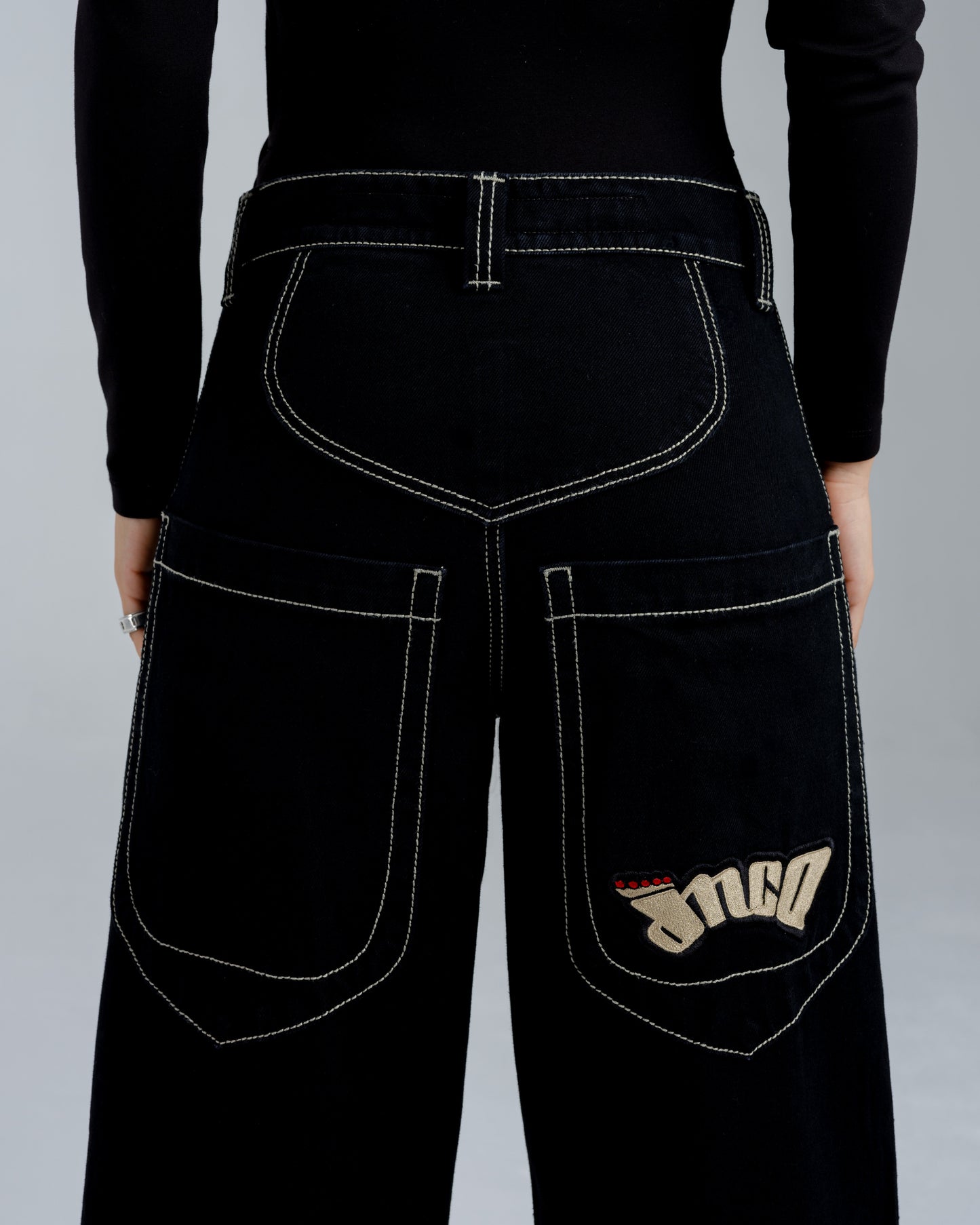 W169 Low Down. 20". Jet Black.