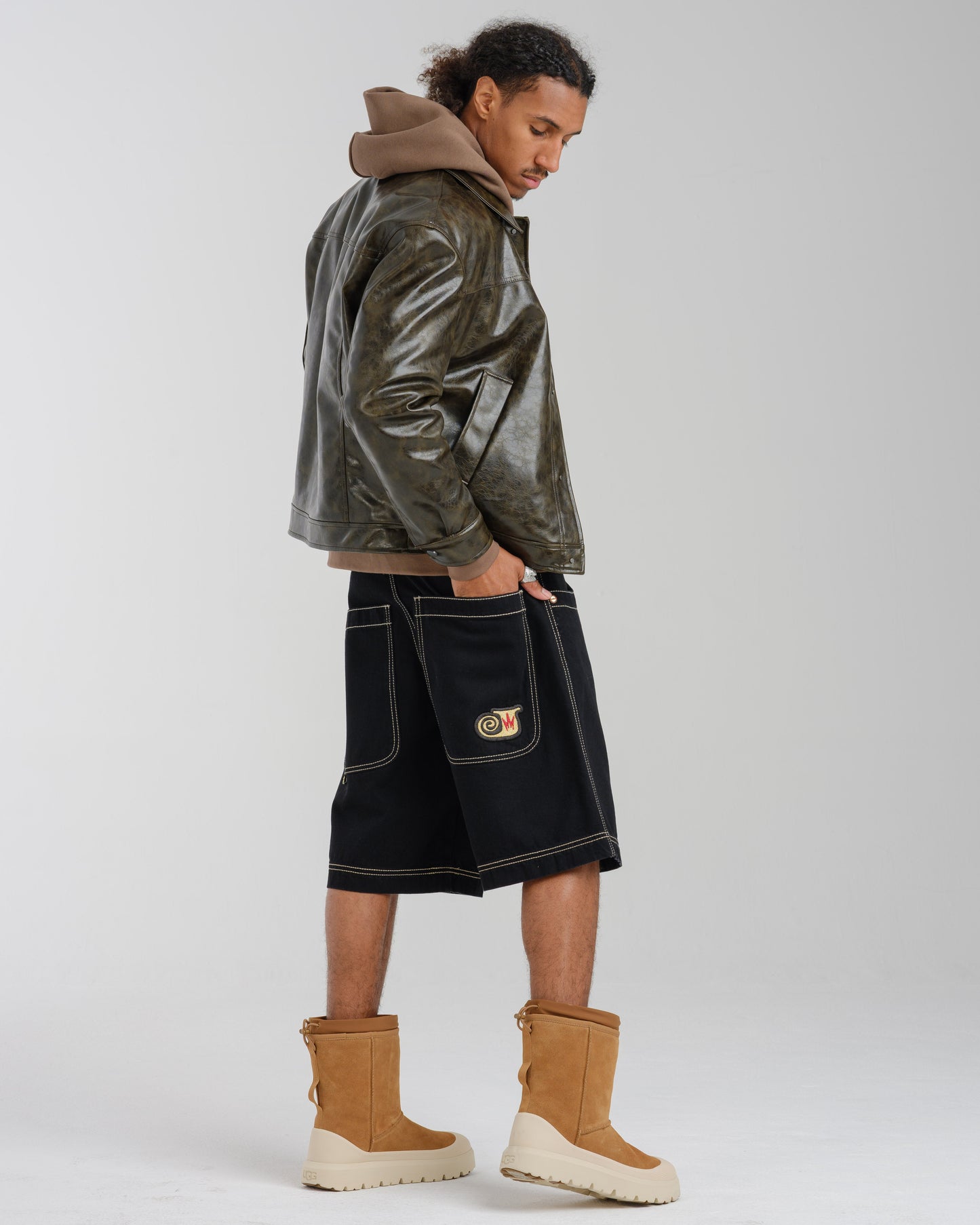 101 Twin Cannon Shorts. 14". Black/Gold J.