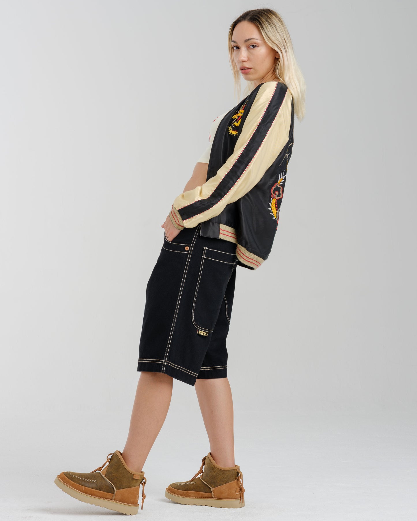 W101 Twin Cannon Shorts. 14". Black/Gold J.