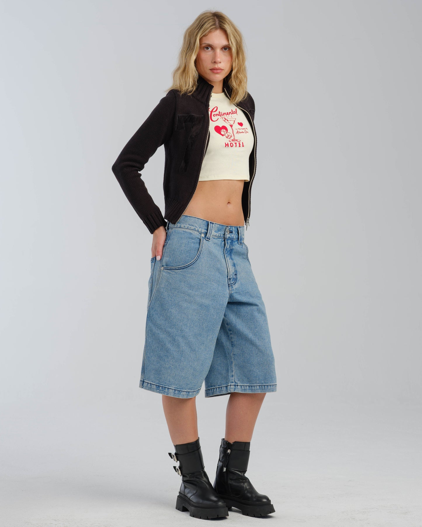 W179 Pipes Shorts. 14" Inseam. Antique.