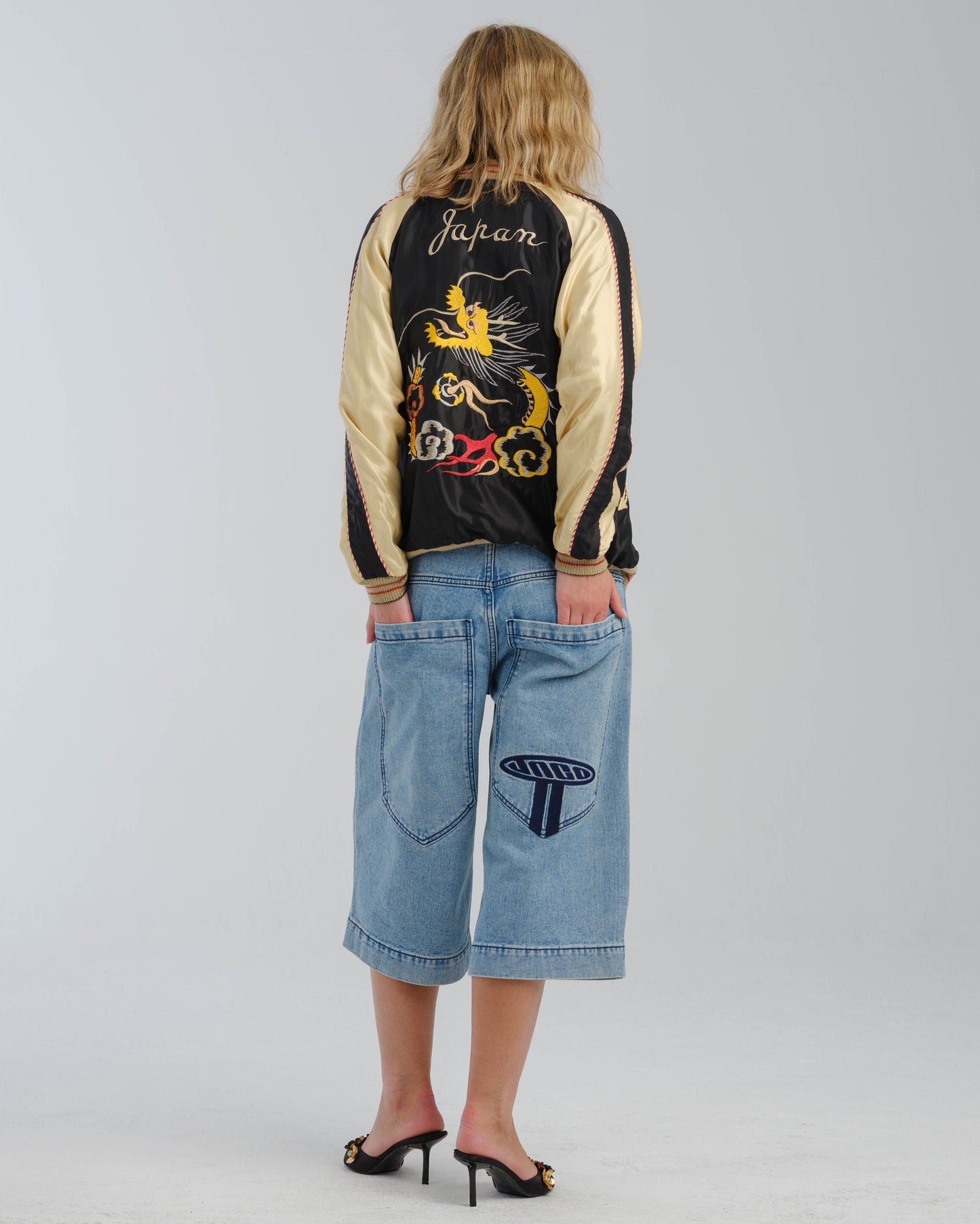 W Wide Load Shorts. 17" Inseam. Antique.