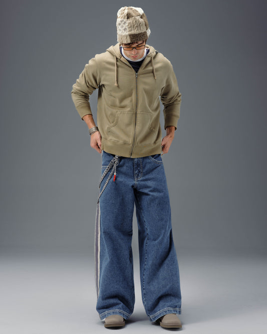 Skunk. 26". Dark Stone.