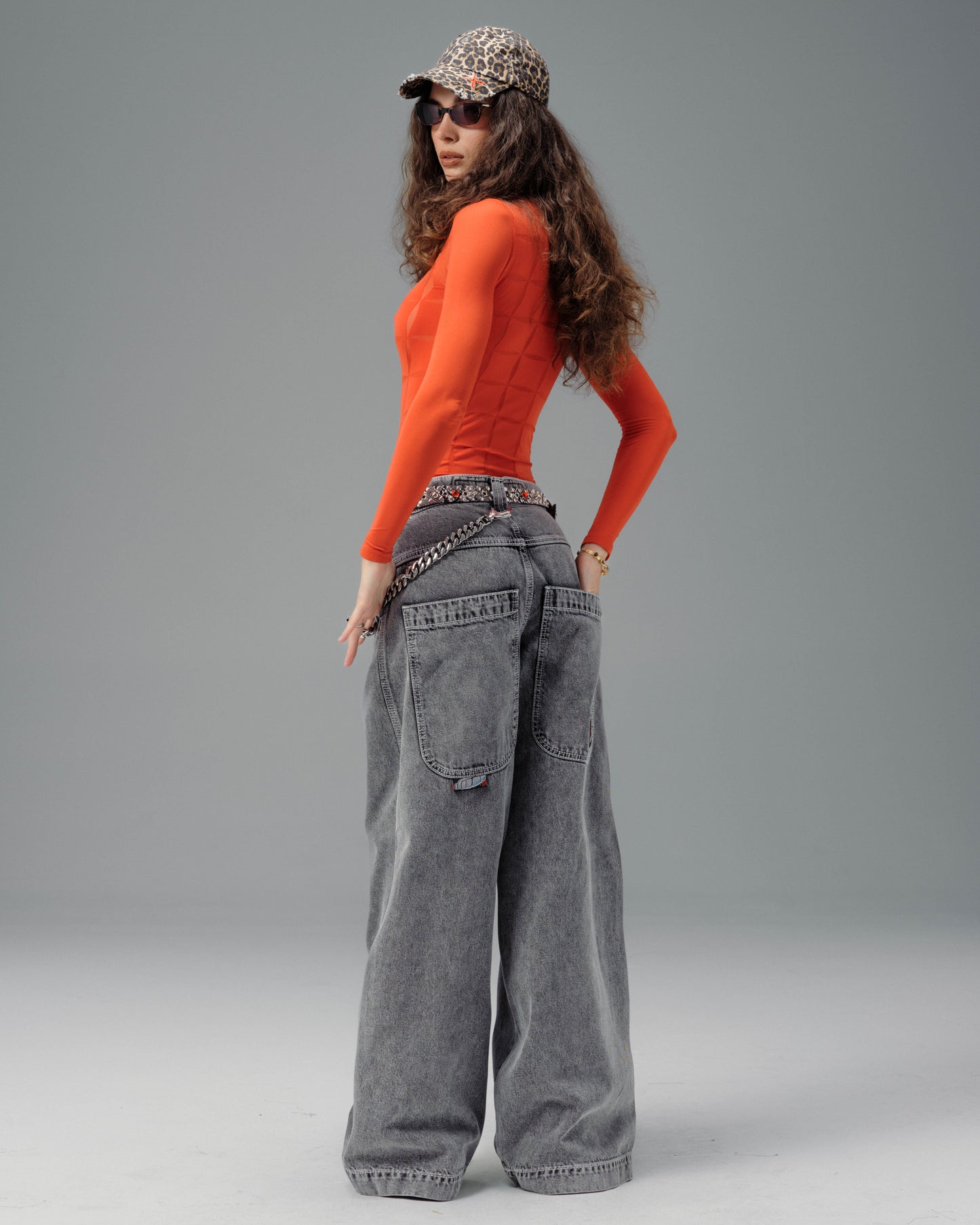 W101 Twin Cannon. 26". Black Vintage.