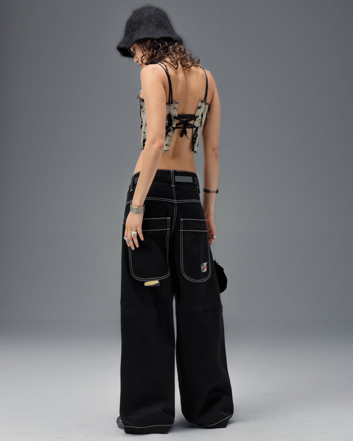 W101 Twin Cannon. 26". Jet Black.