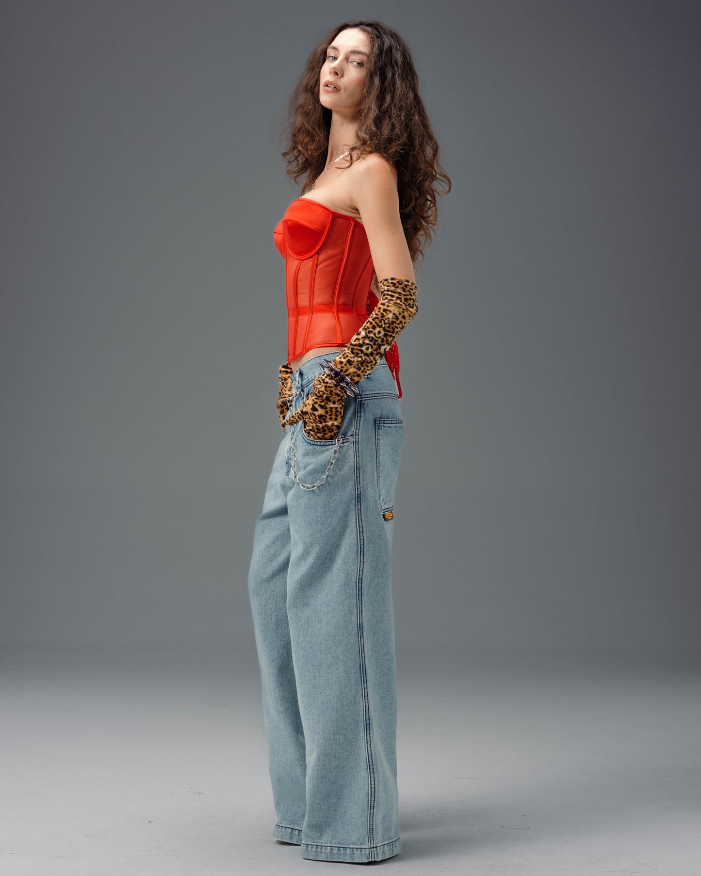 W179 Pipes. 23". Antique.