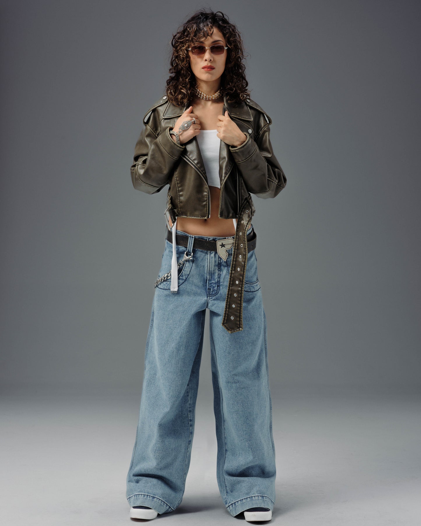 W101 Twin Cannon. 26". Antique.