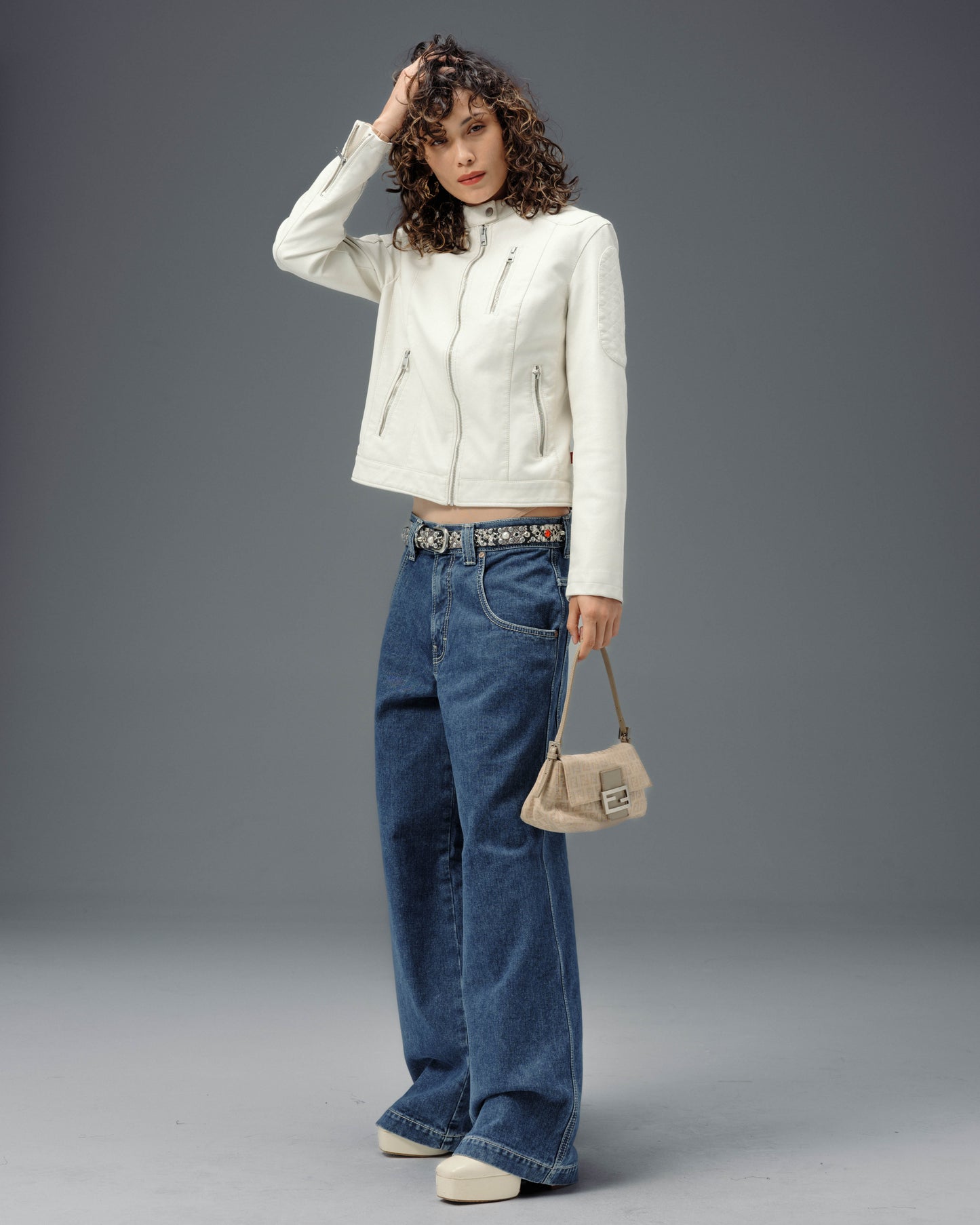 W179 Pipes. 23". Dark Stone.