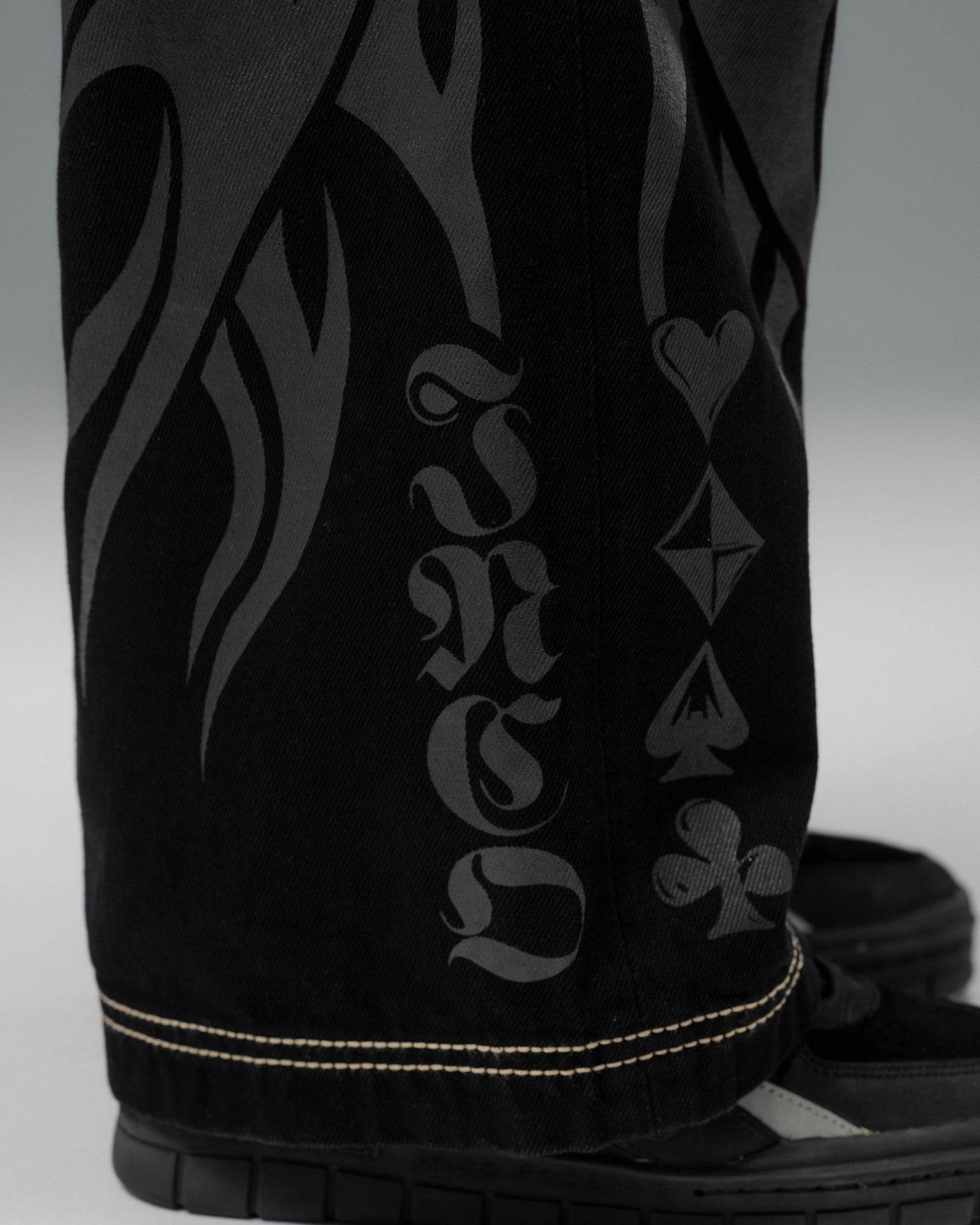 Flame Karatz. 23". Jet Black.