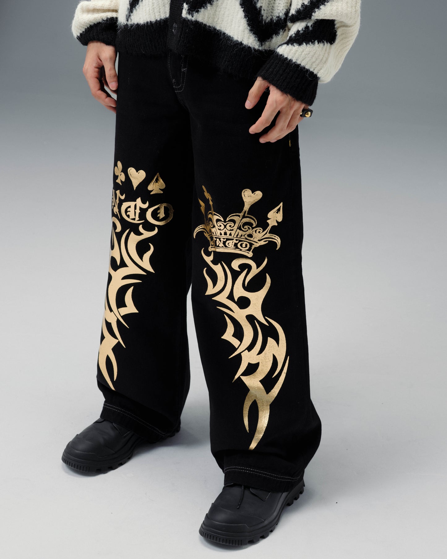 Gambler. 23". Jet Black.