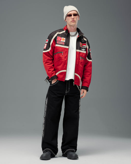 Majestik. 23". Jet Black.