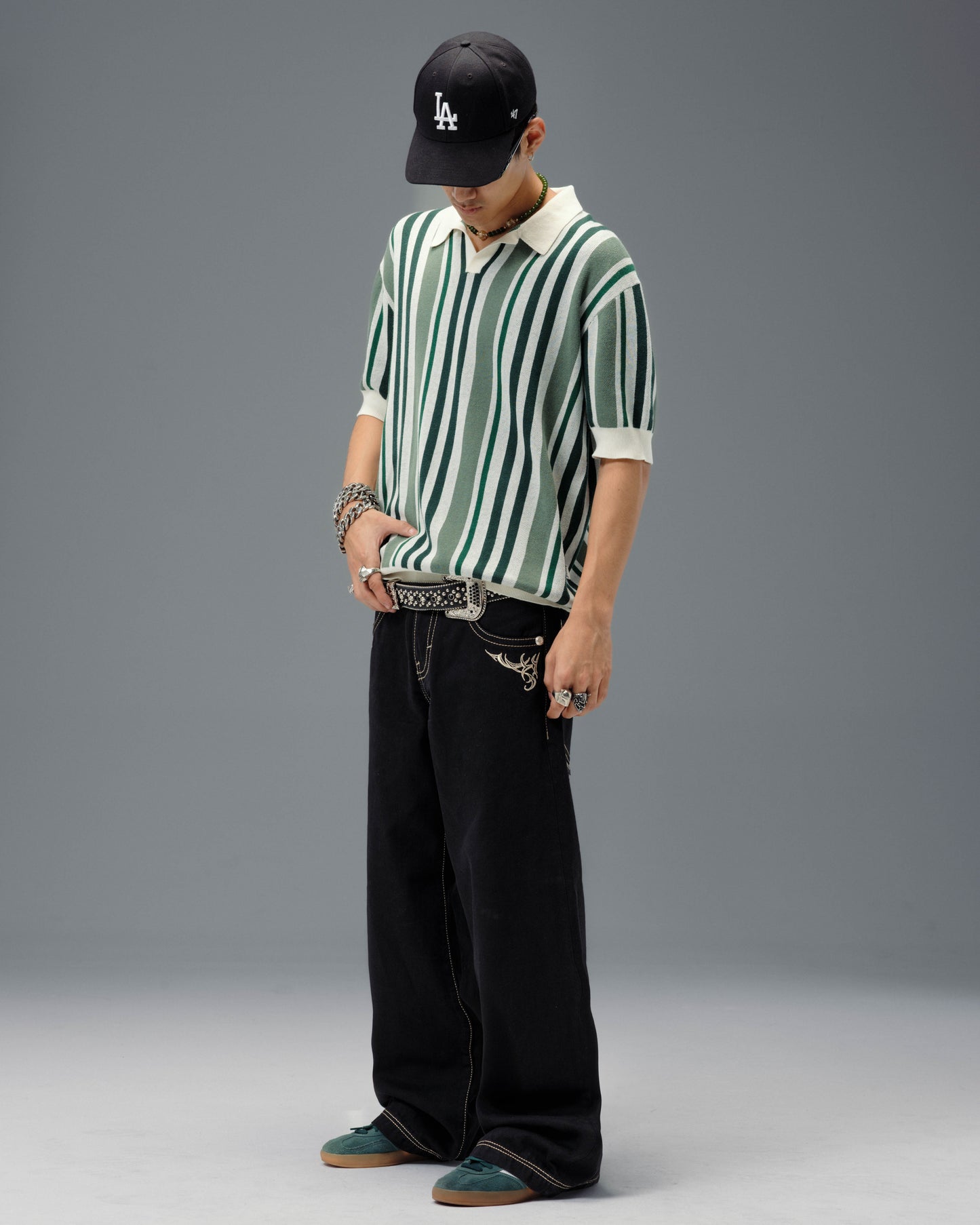 Karatz. 23". Jet Black.